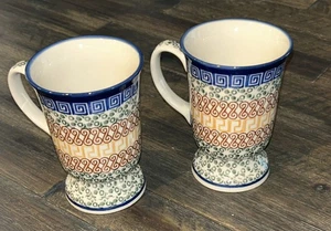 Due tazzine da caffè con piedini in ceramica polacca Boleslawiec. Contiene 8 oz. Maniglie spaziose - Foto 1 di 8