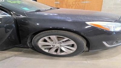 Guardabarros derecho pasajero compatible con 12-17 REGAL 3515121 Foto 1 de 4