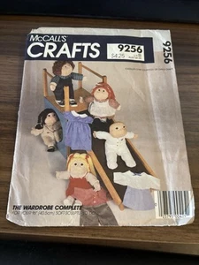 1984 McCall's Crafts pattern 9256 Complete Wardrobe for 16" & 18" UNCUT - Picture 1 of 3