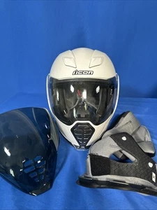 Icon Airflite Ultrabolt Helmet White/Black Trim Two Face Screens Large - Picture 1 of 10