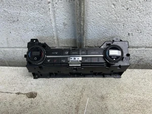 2021 FORD BRONCO Dual Zone Automatic Temperature Controller OEM ID M2DT18C612DC - Picture 1 of 9