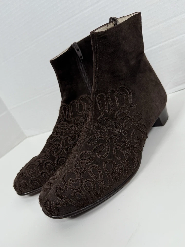 GIORGIO ARMANI Botines Bordados Cuero Gamuza Marrón Talla 6.5 / 37.5 Botas Foto 1 de 4