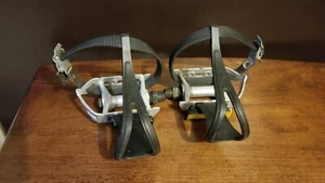 VINTAGE MKS AR2 PLATFORM PEDALS. WITH CATEYES TOE CLIPS - Picture 1 of 14