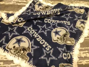 Manta Muñeca Muñecas de Acción Manta de Vellón con Borde de Crochet - 16"x22" Dallas Cowboys - Imagen 1 de 5