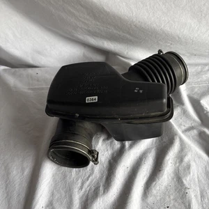 ✅01-05 LEXUS IS300 AIR INTAKE RESONATOR TUBE OEM - Picture 1 of 6