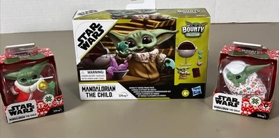 Hasbro Star Wars The Mandalorian Child Holiday Grogu Set 2 Adornos y 1 Juguete Foto 1 de 4