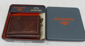 Cartera Dockers Difícil de Encontrar Para Hombre Bloqueo RFID Capacidad Extra Plegable Cuero Marrón Nueva en Caja - Imagen 1 de 5
