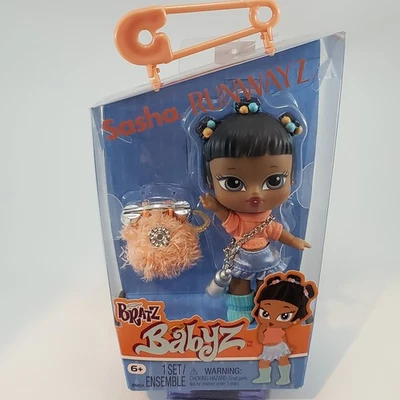 Кукла Bratz Babyz Runwayz SASHA 5,5 дюйма новая запечатанная - Изображение 1 из 4