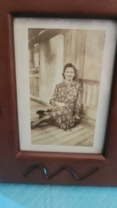 Vintage 1930s Young Woman Sitting Antique Photograph Wooden Frame Vtg Photo - Picture 1 of 9