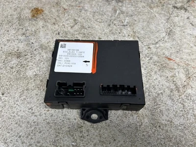 Módulo de control de puerta trasera eléctrica MITSUBISHI OUTLANDER 2022 número de pieza OEM 5813A186 Foto 1 de 4