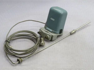 FOXBORO 12A TEMPERATURE TRANSMITTER T247125 - Picture 1 of 4