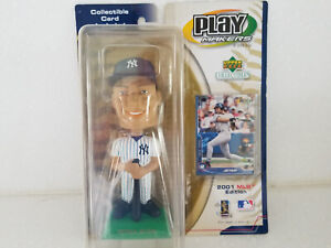 Derek Jeter NY Yankees 2001 Bobble Head Play Makers by Upper Deck with Card New