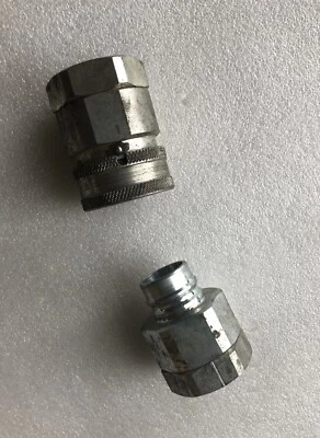 Dixon V Series Hydraulic Quick Connect Coupling Steel 8VF8 VHN-16 1" female NPT - Image 1 of 4