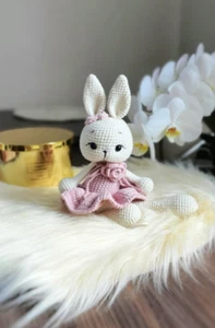 Crochet Animal Handmade Toys Funny Bunny Doll Amigurumi Cute Rabbit Baby Gift - Picture 1 of 3
