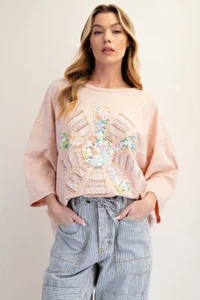 Top tejido manga 3/4 lavado mineral parche flores caballete para mujer - Imagen 1 de 5