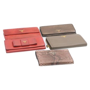 Las mejores ofertas en Carteras PRADA mujer piel ID | eBay