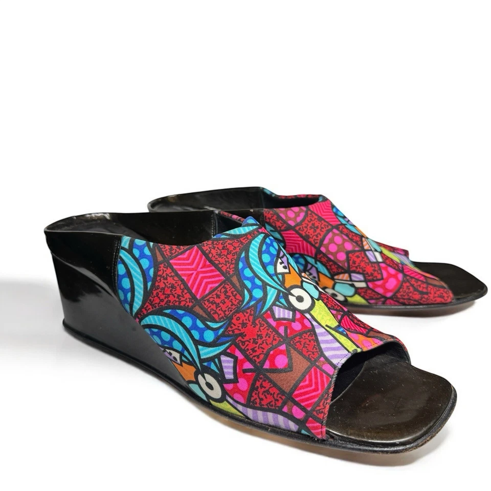 Donald Pliner Fabric Wedge Mules Fun Colorful Romero Britto Print Women’s Sz 10 - Imagem 1 de 4