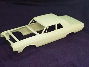 Dodge 3302 1964 DR carrocería sedán para Lindberg AMT kit modelo 1:25 64 - Imagen 1 de 15