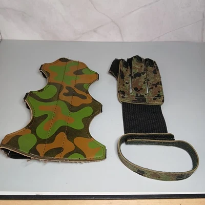 Archery Finger Tabs and Arm Guard - Image 1 of 4