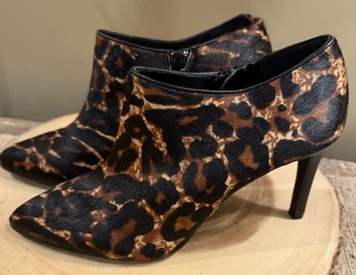 Botín de aguja Antonio Melani para mujer pelo de becerro leopardo cremallera talla 8 nuevo 179 $ Foto 1 de 4