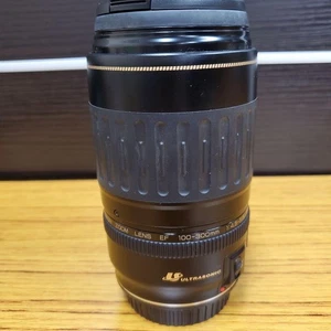 Canon EF 100-300mm Zoom Lens Ultrasonic High Performance Excellent Condition - Picture 1 of 6