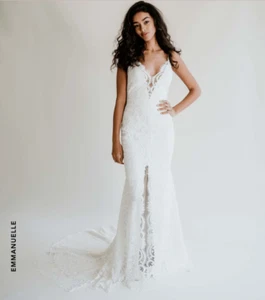New, never worn Anais Anette Emmanuelle Wedding Dress - Picture 1 of 7