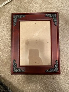 Vintage Wilton Wood Picture Frame w/Glass 5 X 7 PHOTO REDDISH - Picture 1 of 4