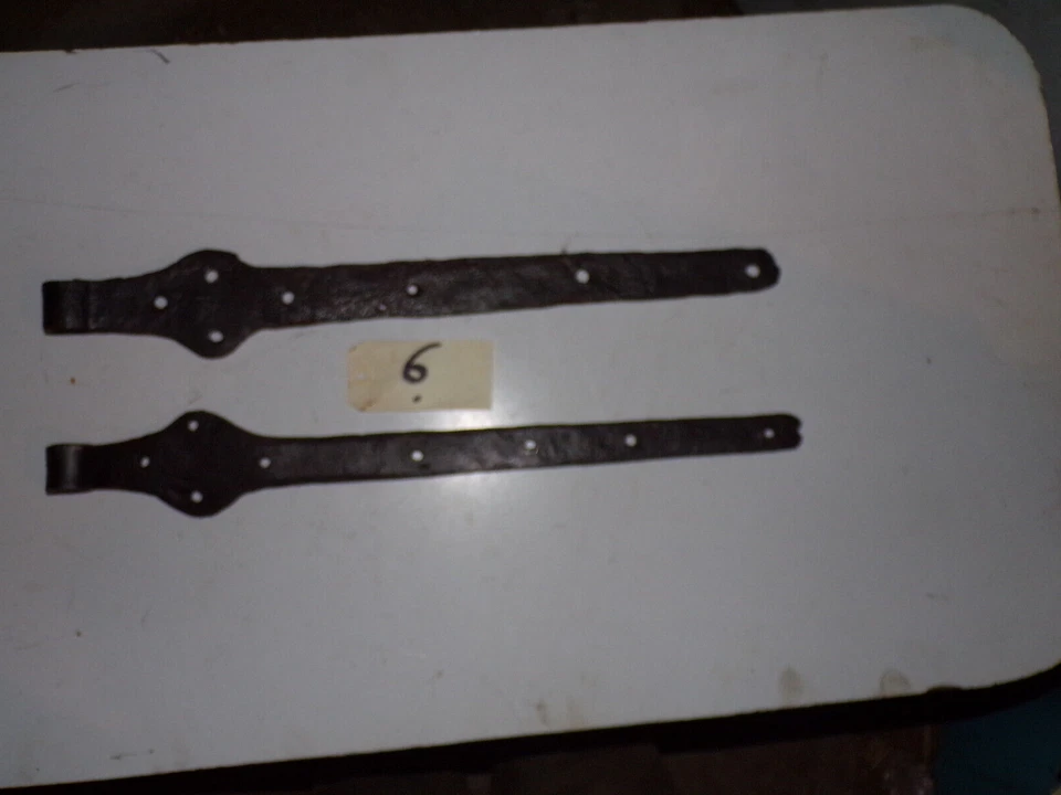 Pentures, charnières,  anciennes en fer forgé - Photo 1/1