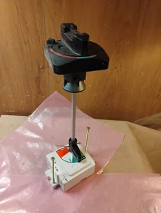 Allen Bradley 140U-HS4 Breaker Operating Handle 110905-T - Fast Ship - Picture 1 of 5