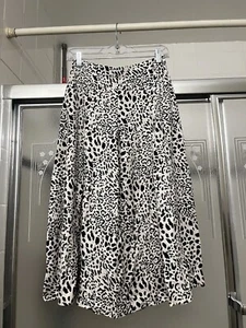 NEU Kirious Los Angeles Leopardenrock Damen klein - Bild 1 von 4