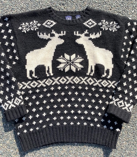 gap christmas sweater men