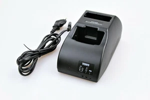 Podwójna ładowarka Sepura SRP2000 SRH3500 SRH3800 SRH3900 / nr części 300-00137 - Zdjęcie 1 z 3