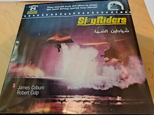 SKY RIDERS 1976  SUPER 8 COLOUR SOUND 400FT CINE FILM 8MM - Picture 1 of 15