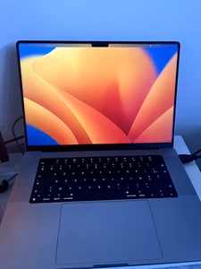 Apple MacBook Pro, M2 Pro, 16GB, Azerty, 2023 - Afbeelding 1 van 9
