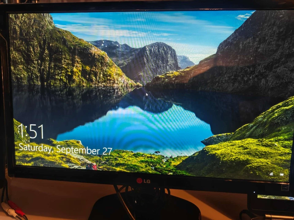 LG 23MP55HQ-P 23" AH-IPS LED Monitor - Image 1 of 1
