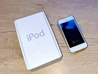 Apple iPod Touch 6th Generation 128GB - boxed, mint, all accessories - Image 1 of 4