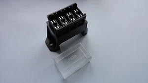 4 Way Fusebox - Picture 1 of 1