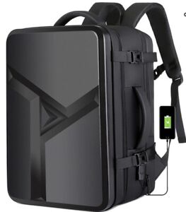 NEW Elsegeod 17 Inch Waterproof Hard Shell Laptop-O/N Bag With USB Port  N/I