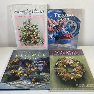 Wreaths for Every Season, Country Flower Style, Scented Room, Arranging Flowers - Picture 1 of 9