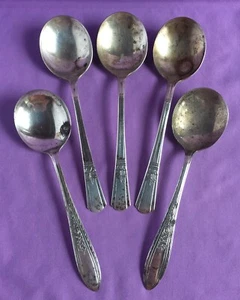 Vintage Soup Spoons 5 PC Court Pattern 1939 & Deerfield Unknown Pattern - Picture 1 of 8