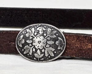 Mossimo Supply Co. brauner Ledergürtel Größe XL Blume Metallschnalle 37-41" Boho - Bild 1 von 6