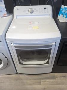 LG 27" Ultra Large Capacity Gas Dryer DLG7151W 22 - Picture 1 of 3