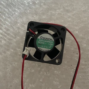 SUNON 4020 KDE2404PKS2 Fan DC24V 1.2W 40*20mm - Picture 1 of 2