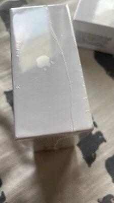 A+ iPod Nano 2nd Generation LCD Display Repair Sharp LS015A7UC01 - Image 1 of 4