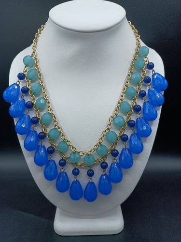 VETEMENTS Collana Bavaglino Perline Blu Pendente Sfaccettato Tono Oro Catena 18" Regolabile