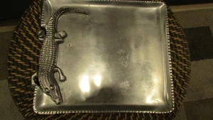 Alligator Figure Charcuterie Tray Aluminum Oblong Serving Silver Metal 11" x 9" - Picture 1 of 3