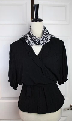 复古 Ellen Tracy 真丝雪纺黑色白色反向图像动物印花长方形围巾 — 第 1/4 张图片