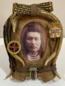 Vtg Resin Deer Antler Native American Indian Bone Photo Picture Frame 4” X 6” - Picture 1 of 16