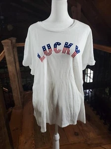 Lucky Brand T Shirt XL Womens Tee White Red Blue Graphic Top LUCKY - Picture 1 of 10
