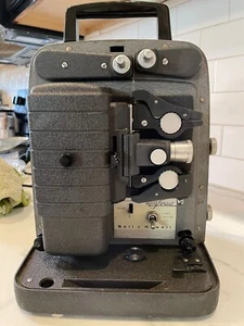 Proyector de películas Bell & Howell Super 8 carga automática 8 mm modelo 353 vintage - Imagen 1 de 15